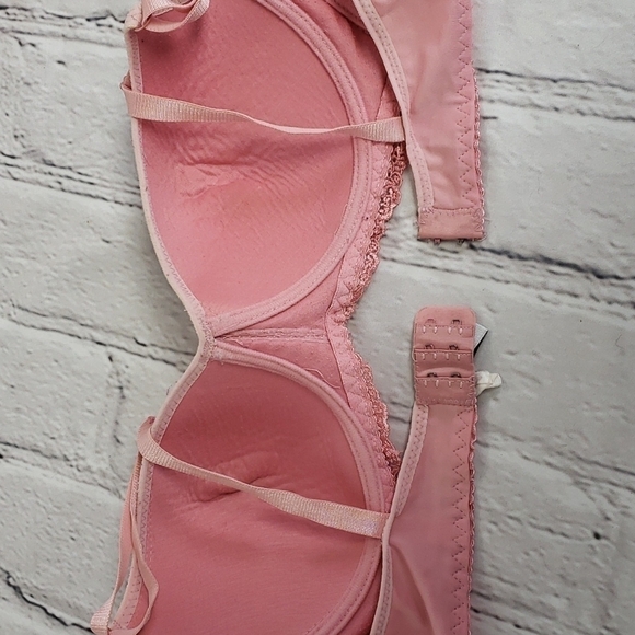 RAMPAGE Pretty Sexy Lace Pink Bra 36C Lightly Padded Underwire Gently Used - Picture 4 of 7